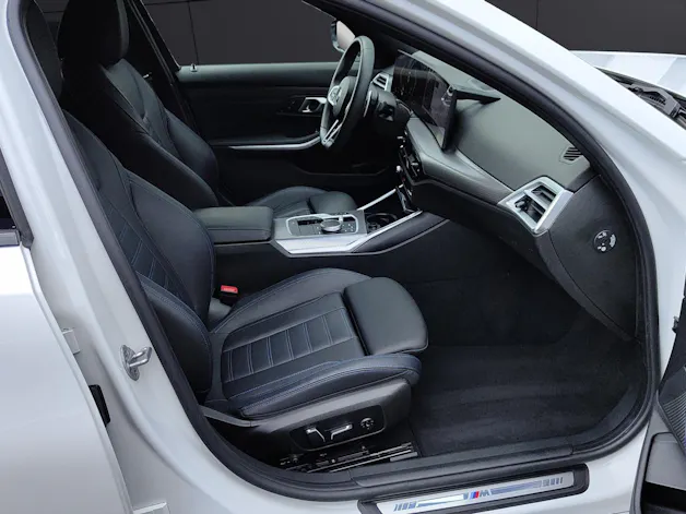 BMW 320d xDrive SAG