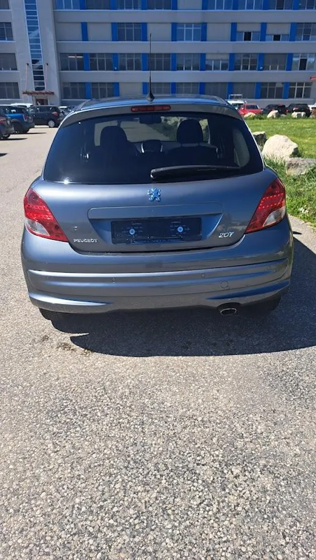 Peugeot 207 1.6 16V LionEdition