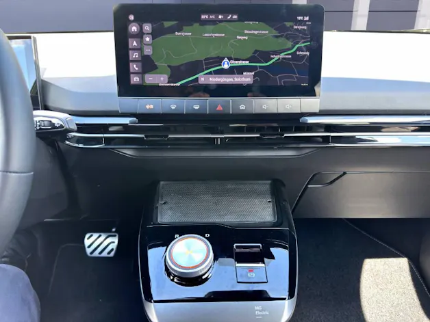 MG 4 64KWH Xpower 4WD