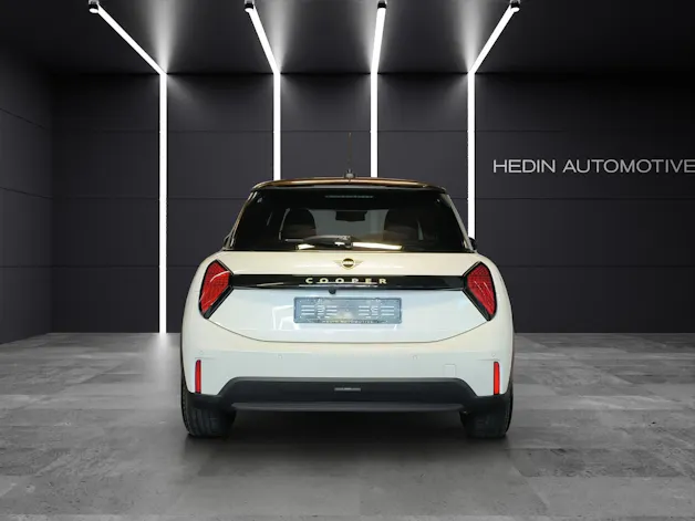 Mini F66 1.5i Cooper C