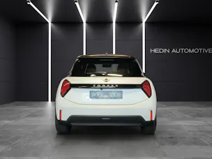 Mini F66 1.5i Cooper C