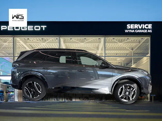 PEUGEOT 5008 long range e-GT Exclusive