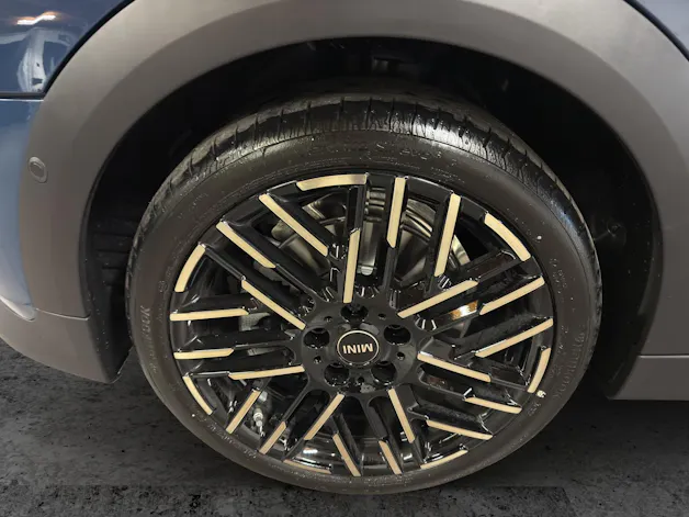 Mini F65 1.5i Cooper C
