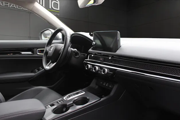 Honda Civic 2.0 i-MMD Advance