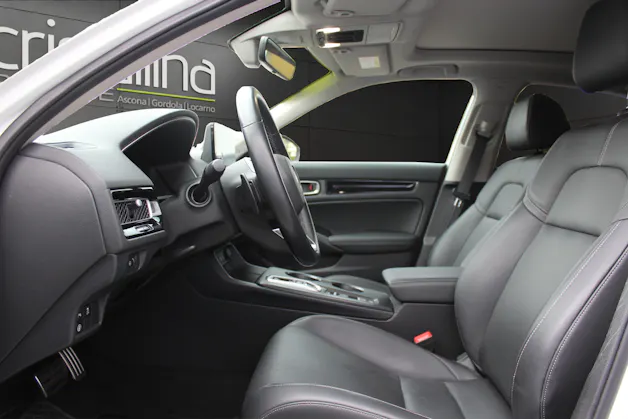 Honda Civic 2.0 i-MMD Advance