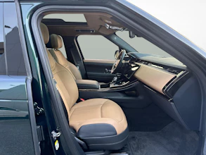 https://vehicle.imgix.net/4282478/b12485dd-1180-4f71-9443-d8d1bf9c7f78.jpg