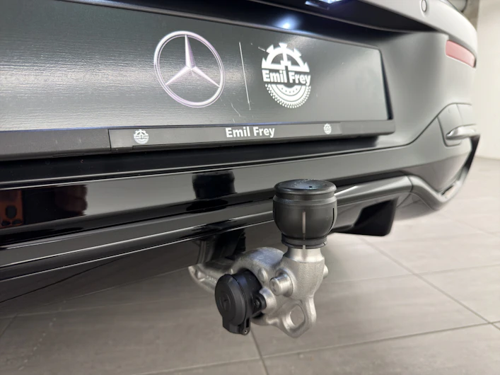 Fahrzeugbild MERCEDES-BENZ GLB 220
