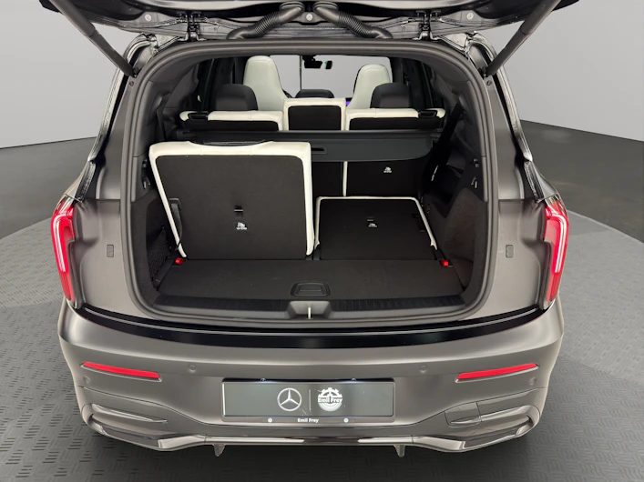 Fahrzeugbild MERCEDES-BENZ GLB 220
