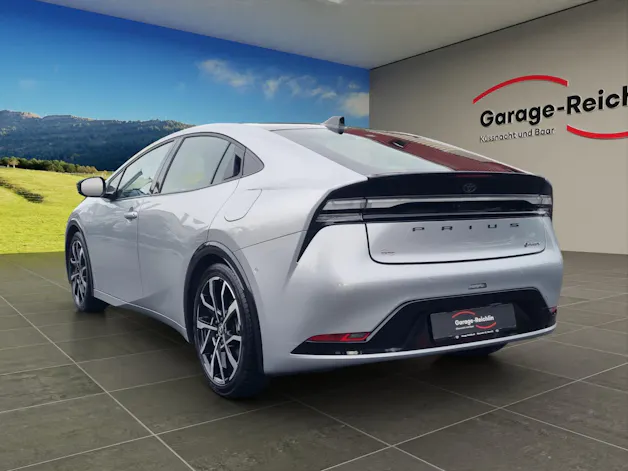 Toyota Prius 2.0 Plug-In-Hybrid Premium