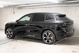 https://vehicle.imgix.net/4282486/cd3b675a-badb-4ab9-9f95-ad4eb9a11bcc.jpg