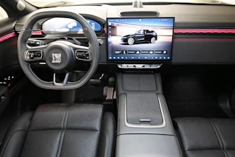 https://vehicle.imgix.net/4282486/fa572ce0-e270-4122-8469-f79492fef2d8.jpg
