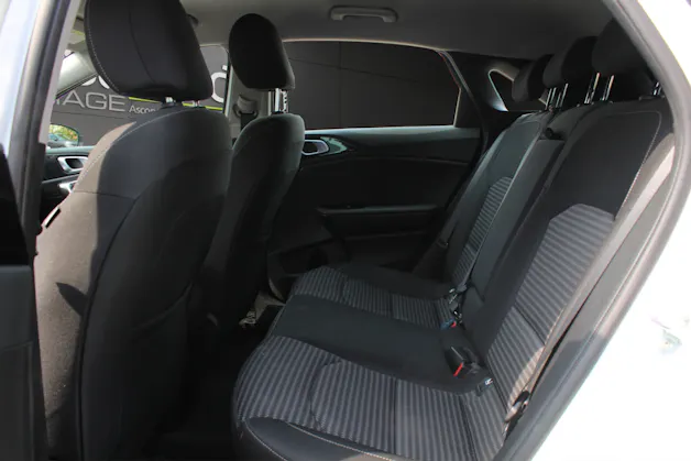 Kia Ceed 1.5 T-GDi MHEV Power