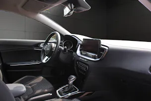Kia Ceed 1.5 T-GDi MHEV Power
