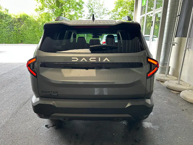 Dacia Bigster 1.8 Hybrid Journey