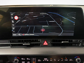 https://vehicle.imgix.net/4282602/ea53c022-8106-4a48-8d15-f7e116b56b7c.jpg