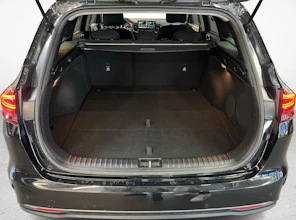 https://vehicle.imgix.net/4282607/69c471f5-1bef-4208-a900-1b1fd38ae40e.jpg