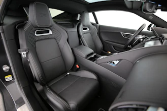 https://vehicle.imgix.net/4282633/aeb728d9-0402-4d36-b0ac-e50f3e6ac329.jpg