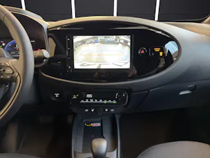 Toyota Aygo X 1.5 VVT-i HSD Trend