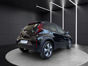 Toyota Aygo X 1.5 VVT-i HSD Trend