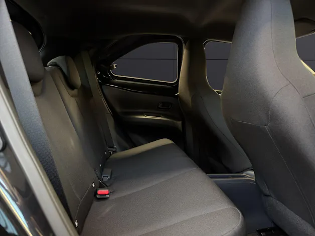Toyota Aygo X 1.5 VVT-i HSD Trend