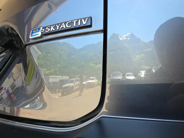 Mazda MX-30 e-Skyactiv Ambition Plus