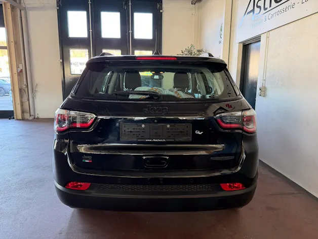Jeep Compass 4x2 1.3 Turbo Night Eagle DKG