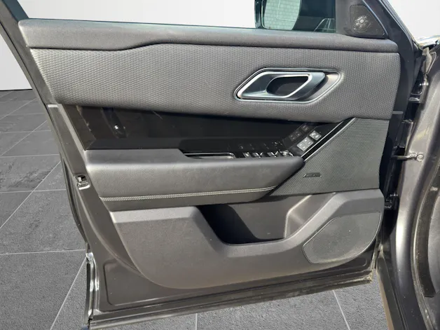 Land Rover Range Rover Velar 3.0 D 300 R-Dynamic
