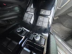 Land Rover Range Rover Velar 3.0 D 300 R-Dynamic