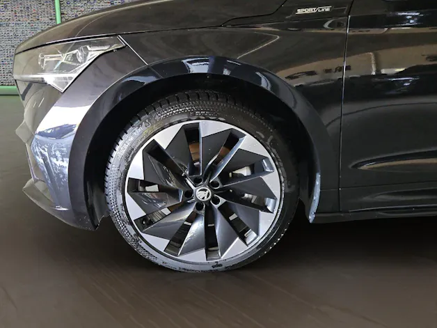 SKODA Enyaq iV 80 SportLine