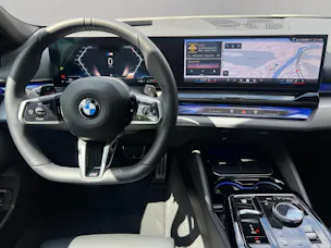 BMW 520d xDrive 48V Touring M Sport Steptronic
