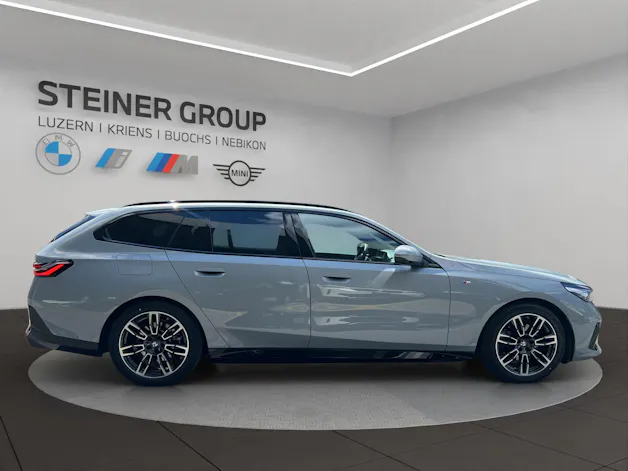 BMW 520d xDrive 48V Touring M Sport Steptronic