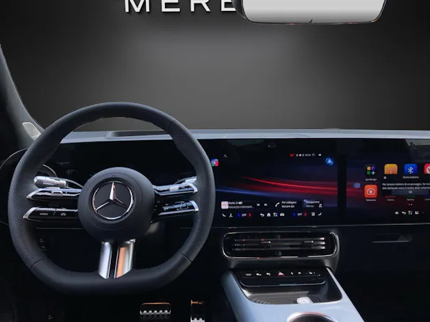 Mercedes-Benz GLB 350 4MATIC with EQ Technology