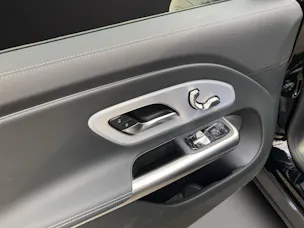 Mercedes-Benz GLB 350 4MATIC with EQ Technology