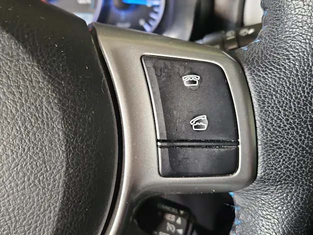 Toyota Yaris 1.5 VVT-i HSD Sol Premium