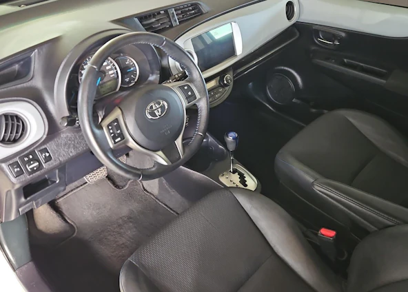 Fahrzeugbild 6 Fahrzeugbild 6