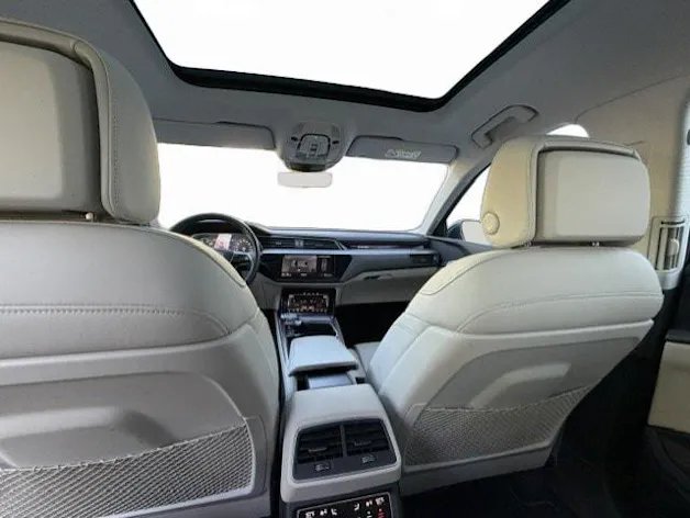 Audi e-tron 55 Sportback S Line quattro