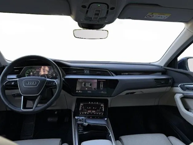 Audi e-tron 55 Sportback S Line quattro