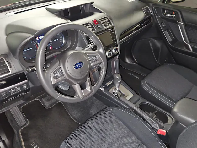 Subaru Forester Station 2.0 Swiss