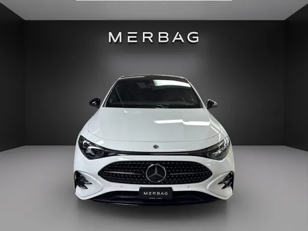 Mercedes-Benz CLA 220 4MATIC