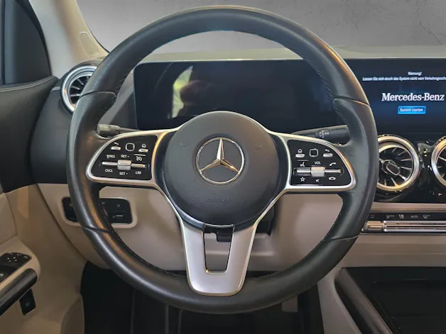 Mercedes-Benz GLA-Klasse H247 GLA 250 Progressive 4matic