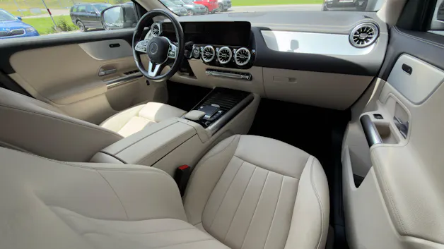Mercedes-Benz GLA-Klasse H247 GLA 250 Progressive 4matic