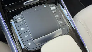 Mercedes-Benz GLA-Klasse H247 GLA 250 Progressive 4matic