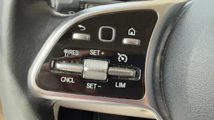 Mercedes-Benz GLA-Klasse H247 GLA 250 Progressive 4matic
