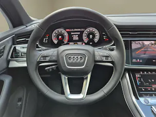Audi Q7 55 TFSI S line quattro tiptronic / faceliftmodell