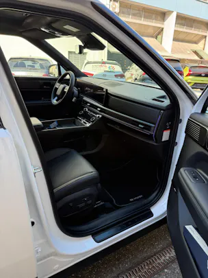 Hyundai Santa Fe 1.6 T-GDi HEV Calligraphy Swiss Edition