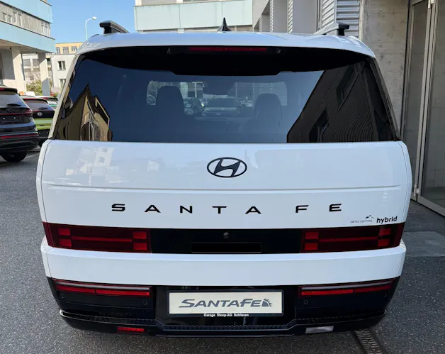 Hyundai Santa Fe 1.6 T-GDi HEV Calligraphy Swiss Edition