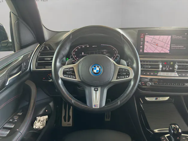 BMW X3 30e xDrive SAG