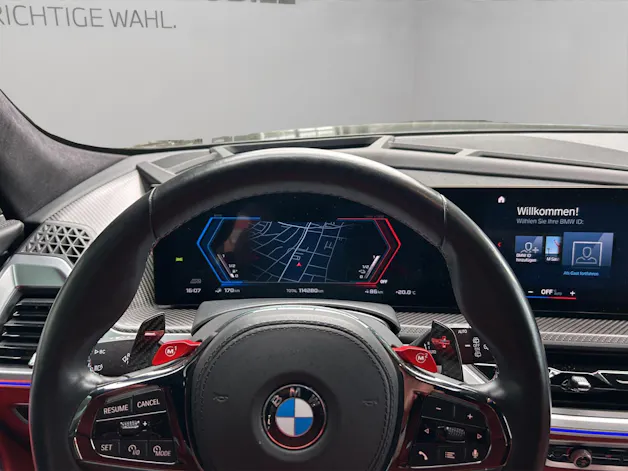 BMW XM Plug-in Hybrid