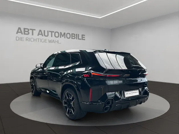 BMW XM Plug-in Hybrid