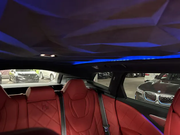 BMW XM Plug-in Hybrid